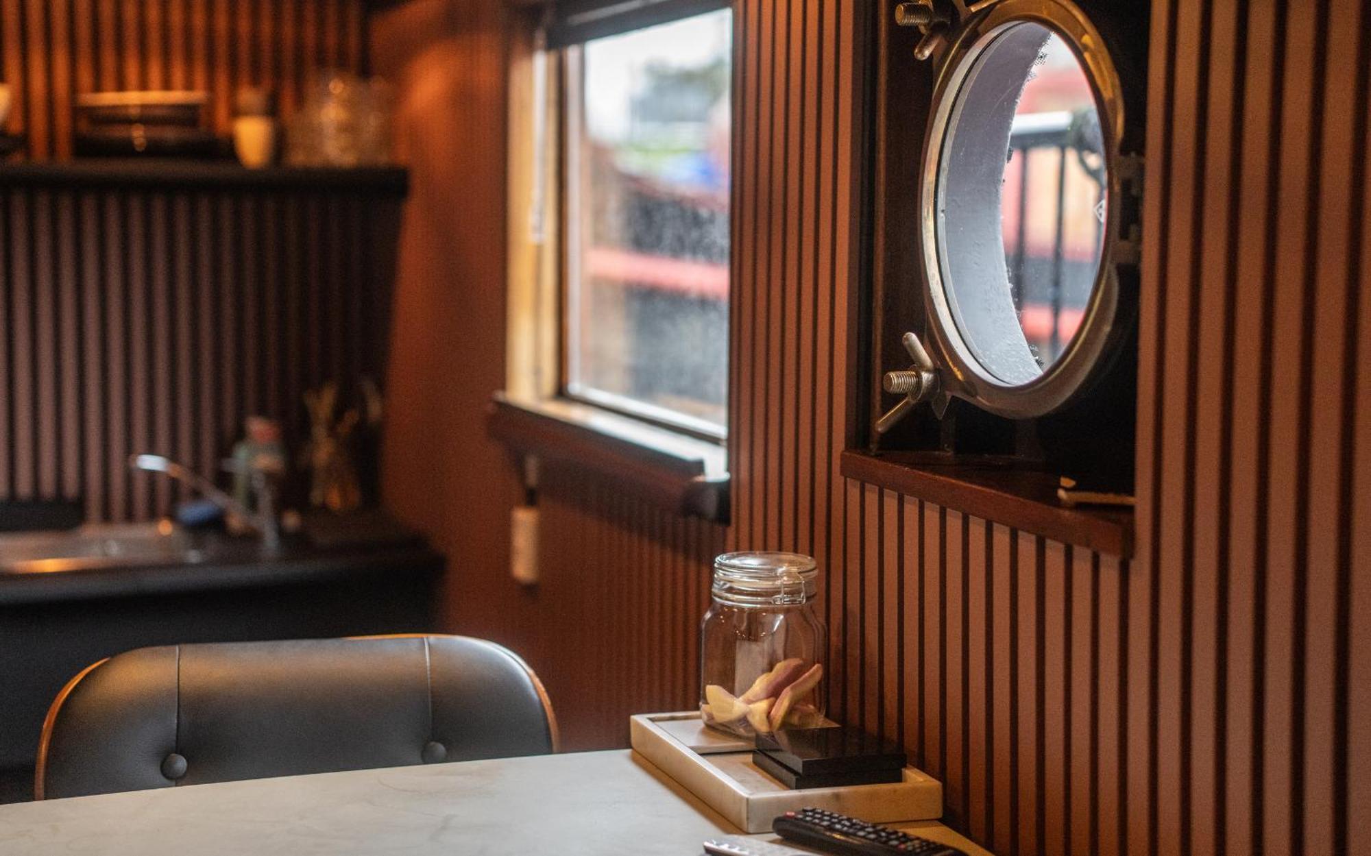Houseboat-Amsterdam-Classic Zewnętrze zdjęcie